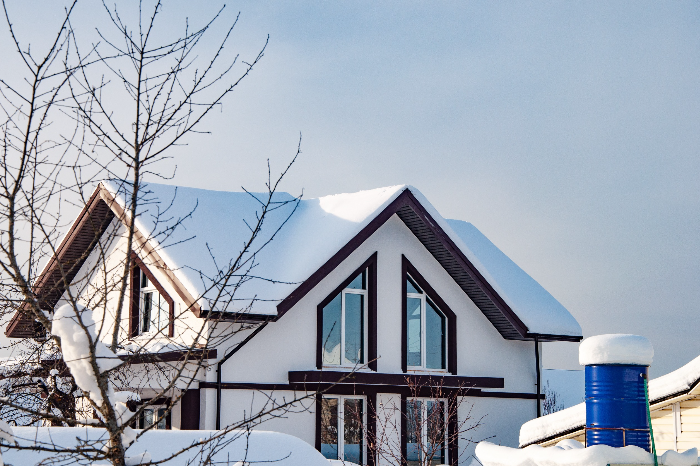 Common Winter Roof Problems in Minnesota & How to Prevent Them